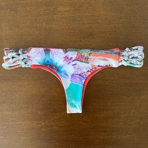 Reversible San Lorenzo Bottoms size: S